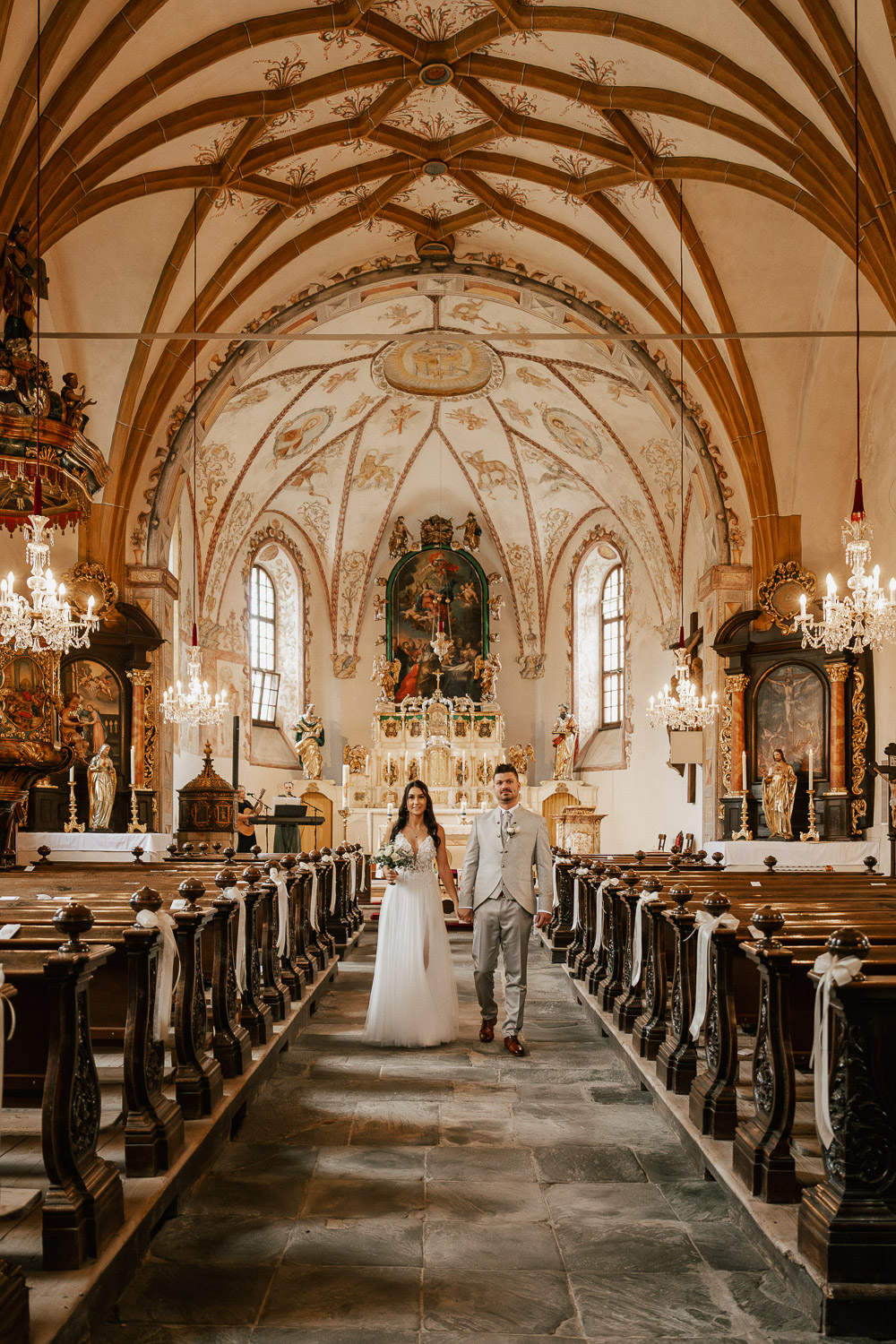 Hochzeit Seeboden am Millstättersee, Lieseregg Kirche, Kirchliche Trauung Fotos, Hochzeitsfotograf Kärnten, Hochzeitsfotograf Spittal an der Drau, Oberkärnten, Hochzeit Millstättersee, Millstatt, Weddingphotos, church, Hochzeitstag Fotos
